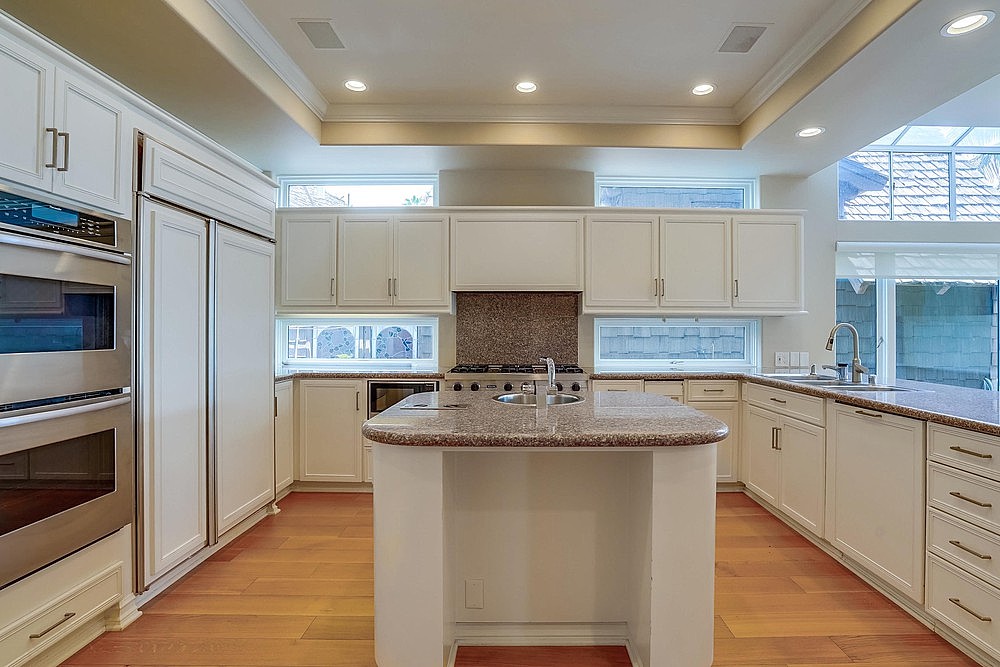 Elfyer - Long Beach,  House - For Sale