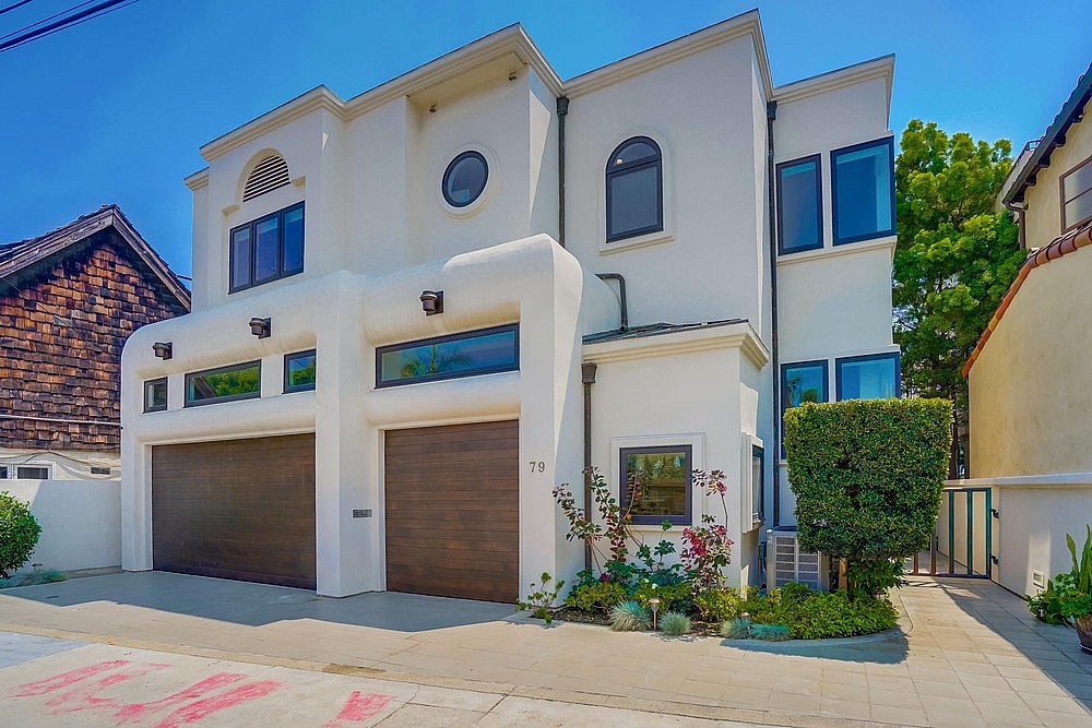 Elfyer - Long Beach,  House - For Sale