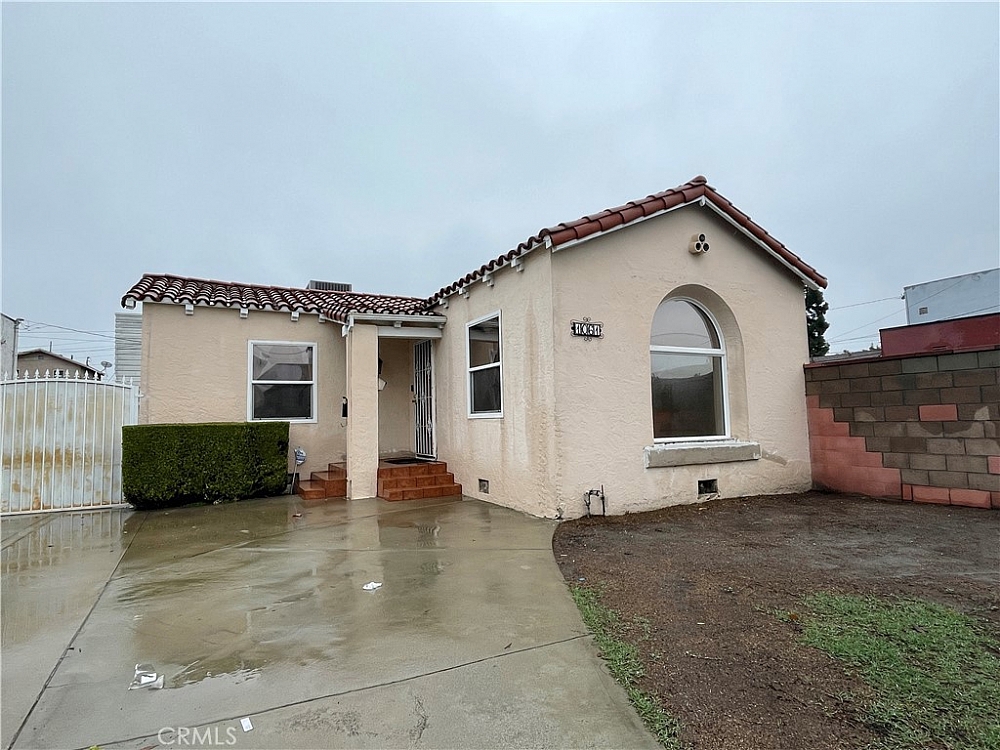 Elfyer - Long Beach, CA House - For Sale