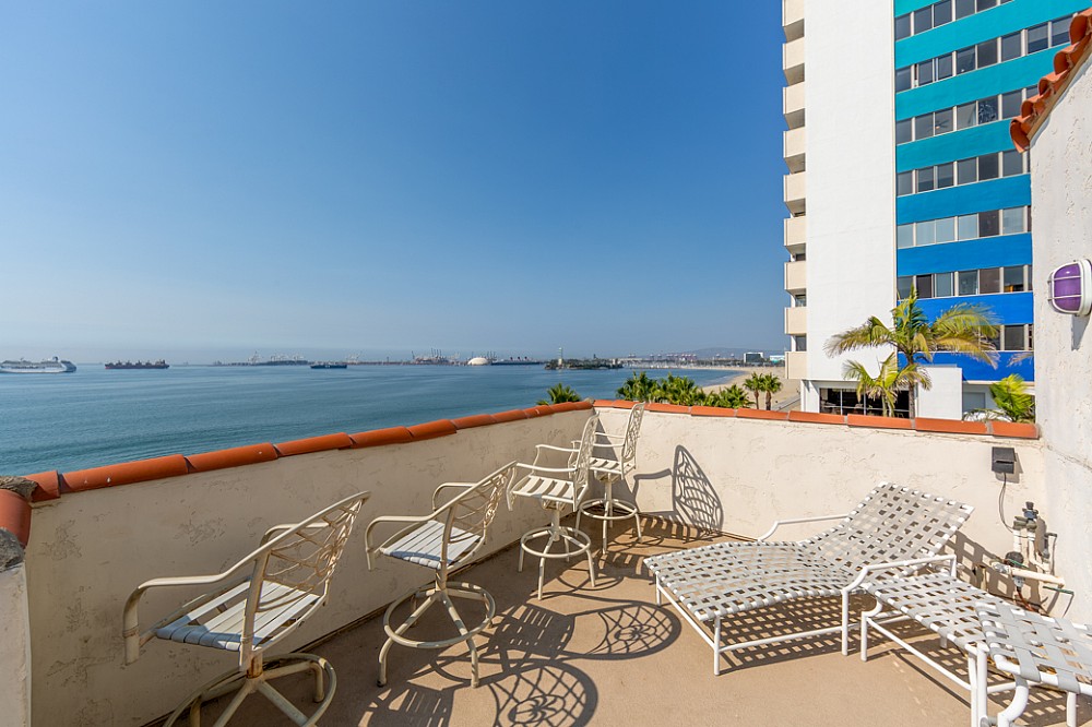 Elfyer - Long Beach, CA House - For Sale