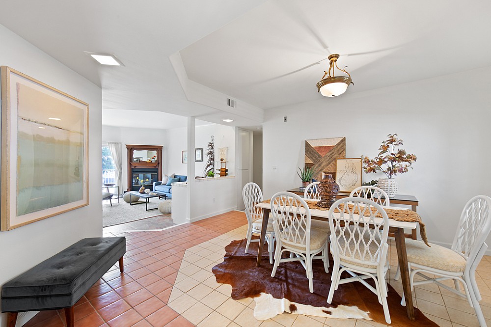 Elfyer - Long Beach, CA House - For Sale