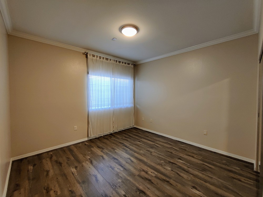 Elfyer - Los Angeles, CA House - For Sale