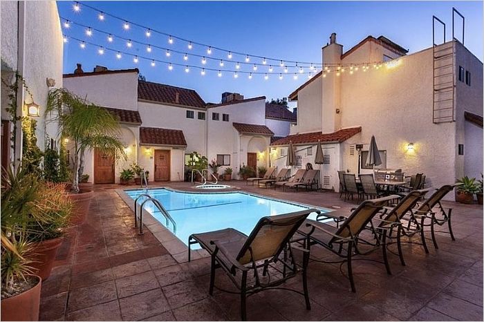 Elfyer - Studio City, CA House - For Sale