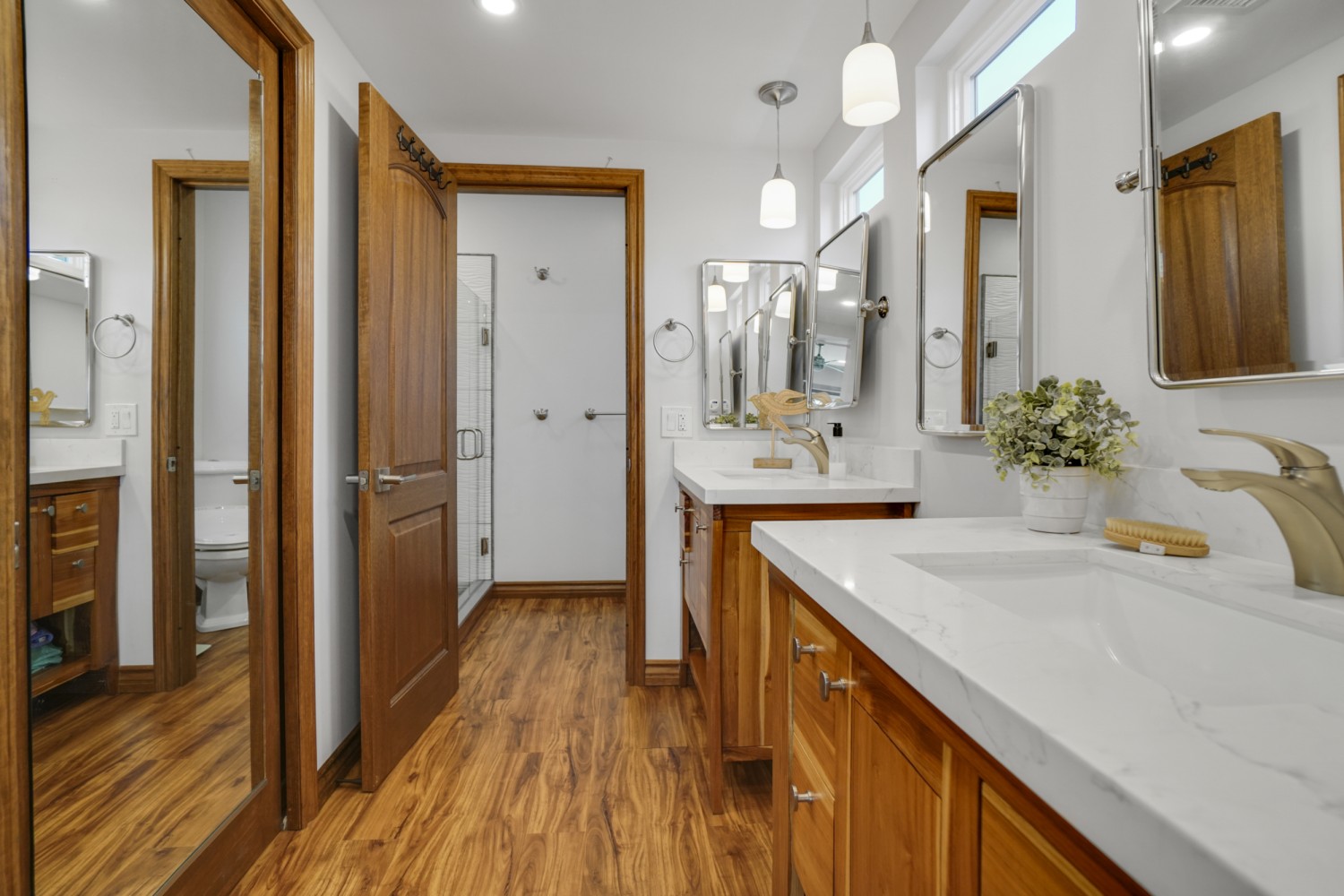 Elfyer - Sun Valley, CA House - For Sale