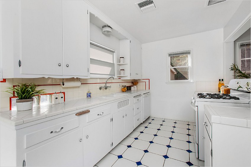 Elfyer - Los Angeles, CA House - For Sale