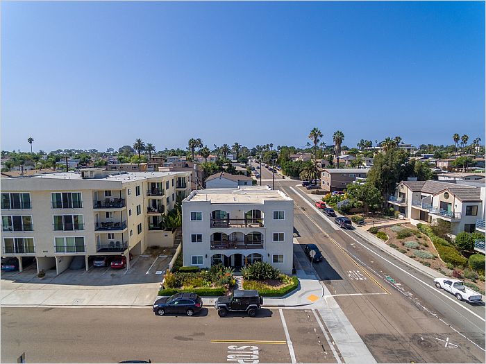 Elfyer - San Diego, CA House - For Sale