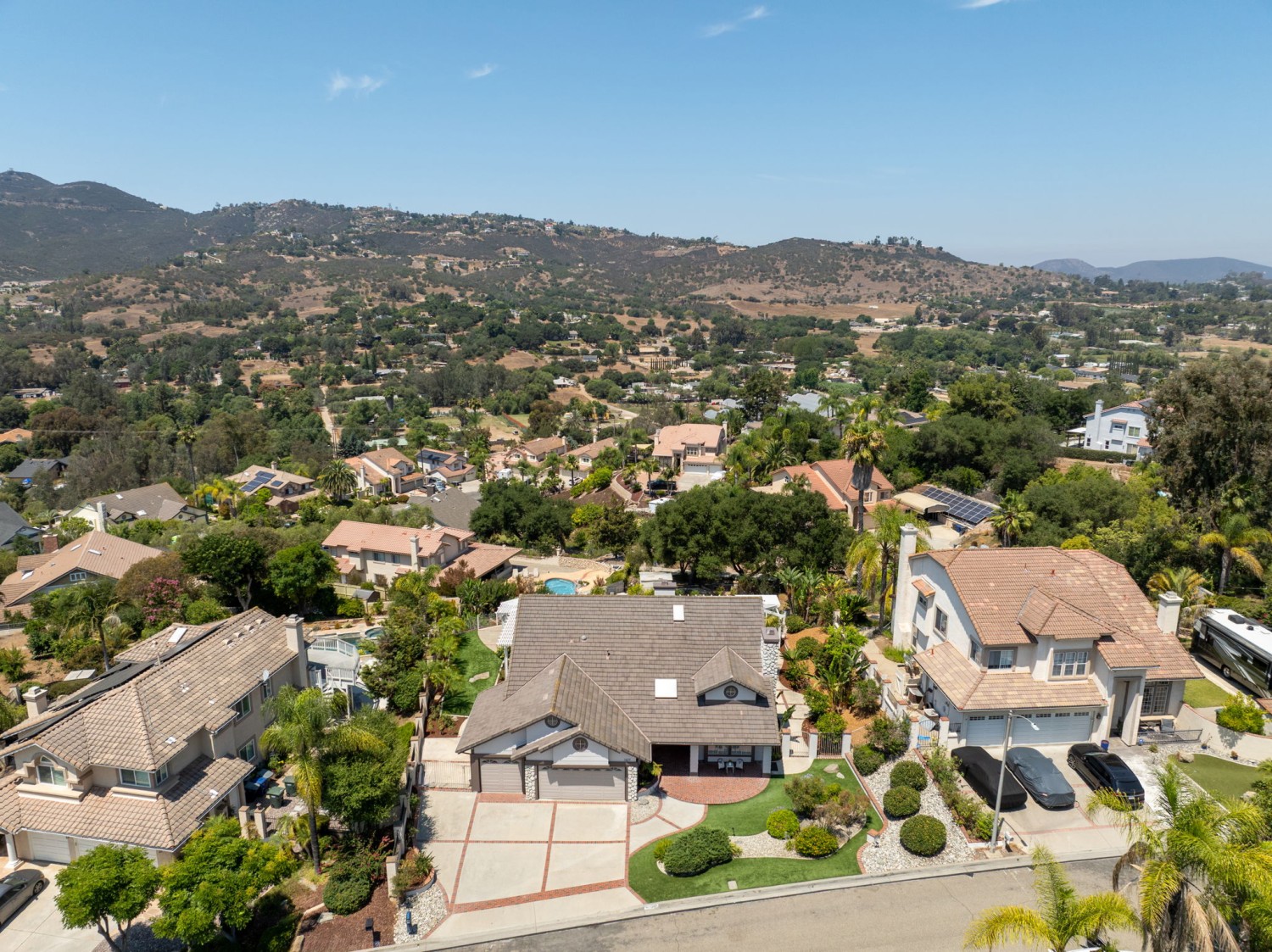 Elfyer - Escondido, CA House - For Sale