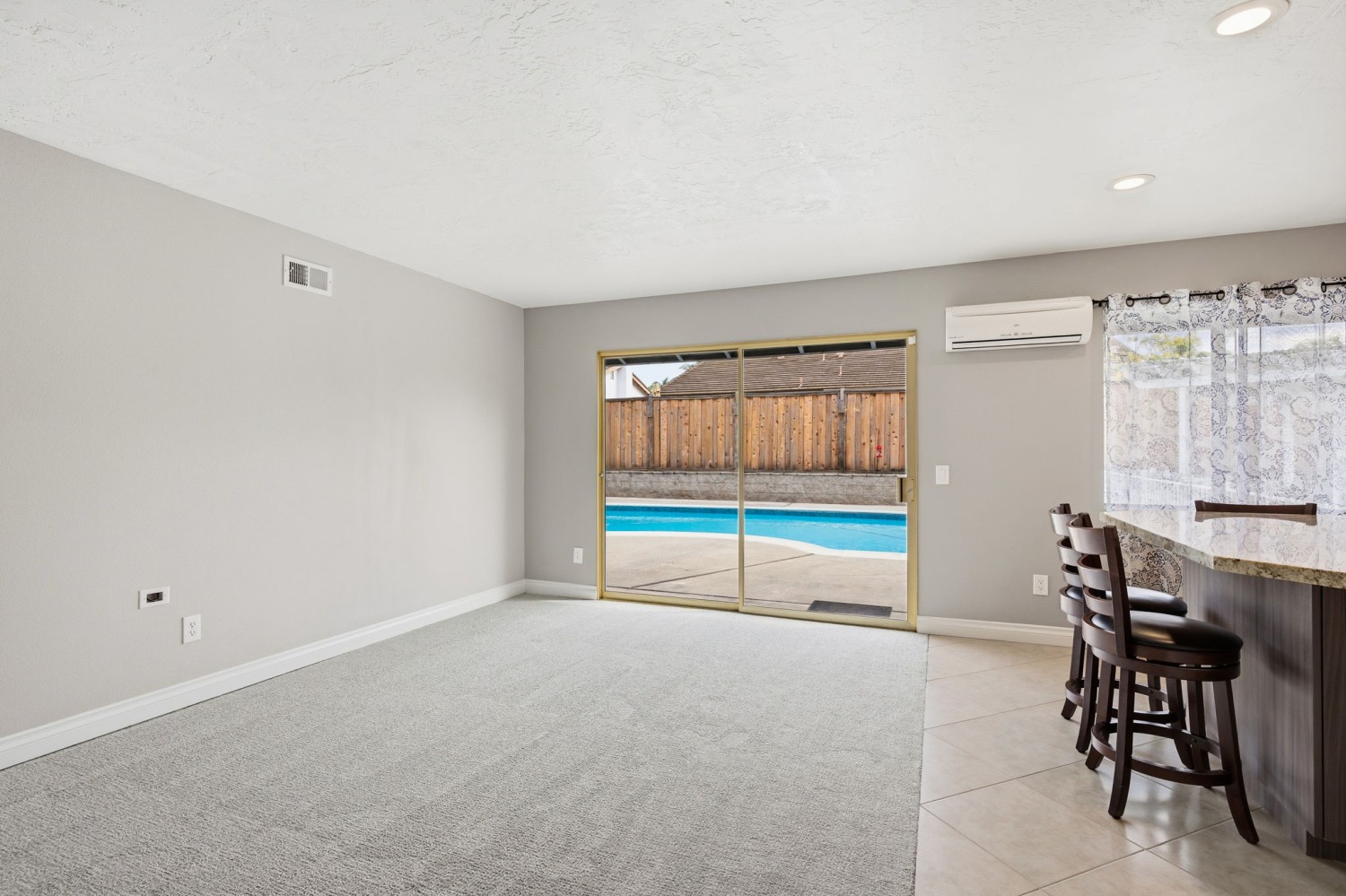 Elfyer - Escondido, CA House - For Sale