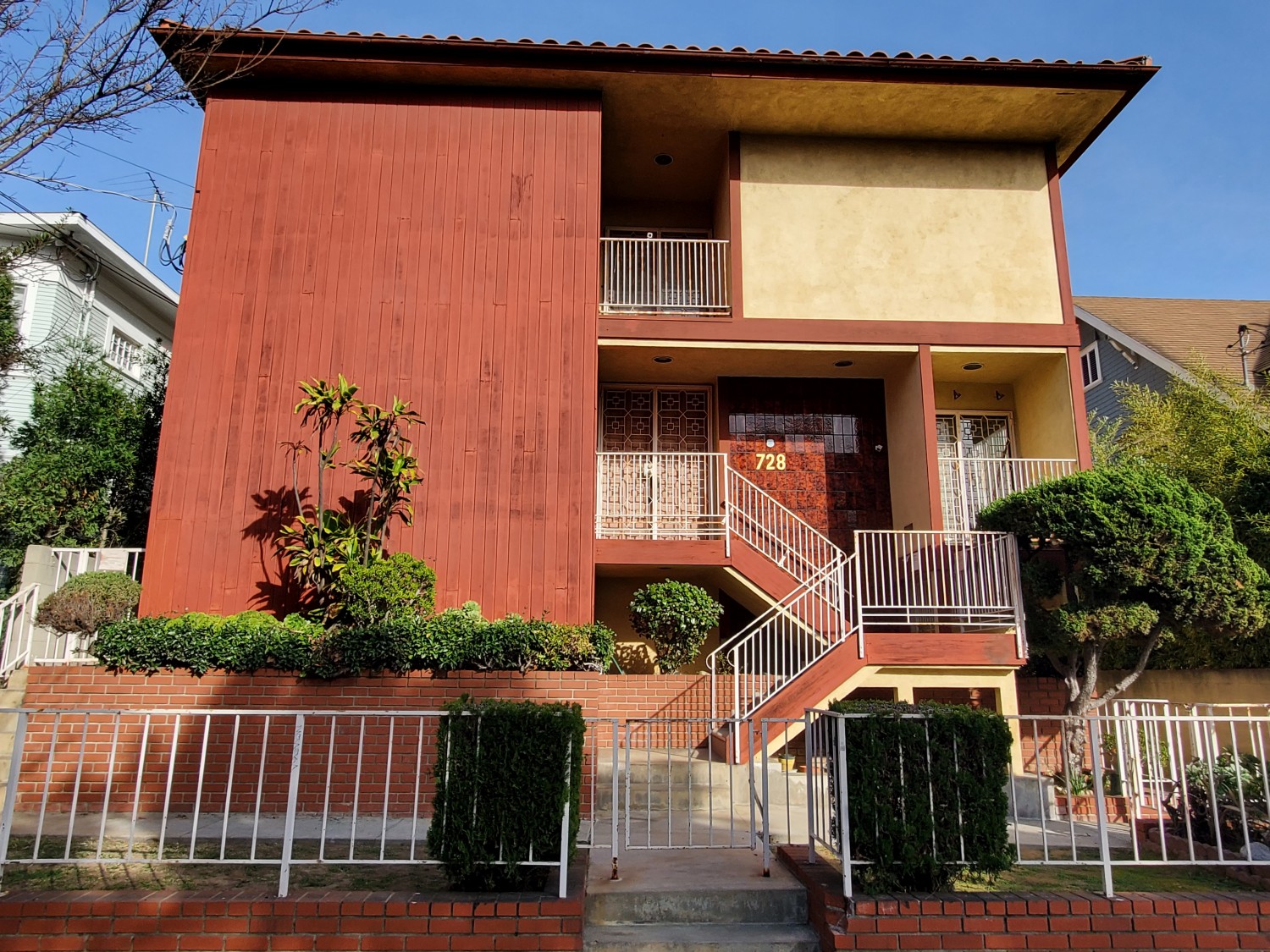 Elfyer - Los Angeles, CA House - For Sale