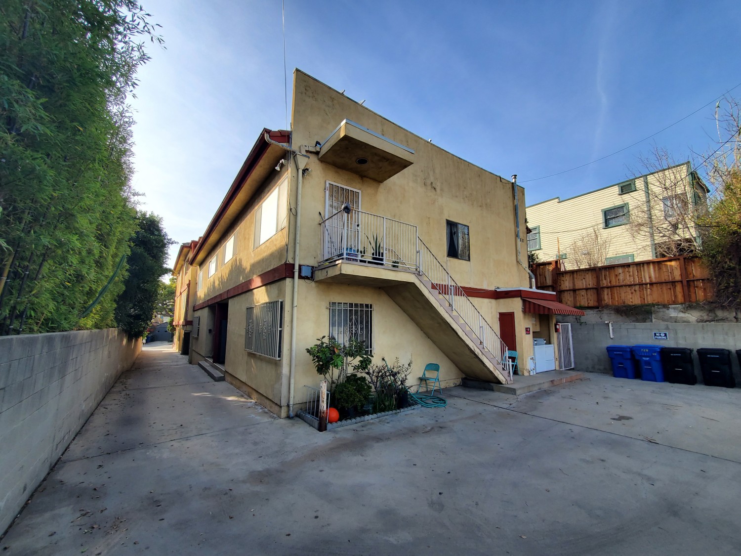 Elfyer - Los Angeles, CA House - For Sale