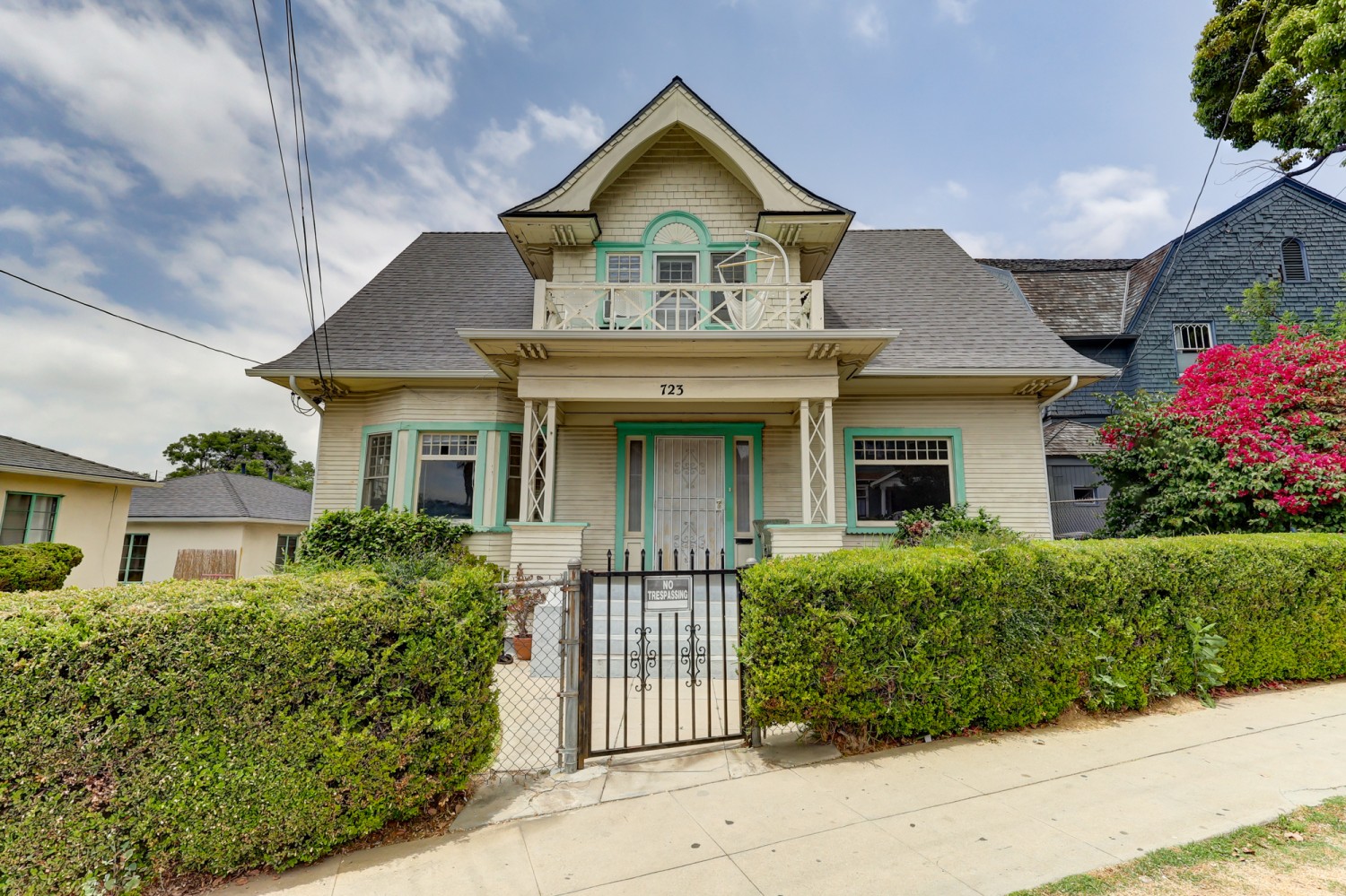 Elfyer - Los Angeles, CA House - For Sale