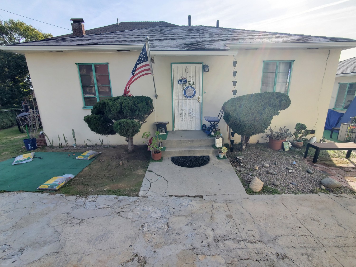 Elfyer - Los Angeles, CA House - For Sale