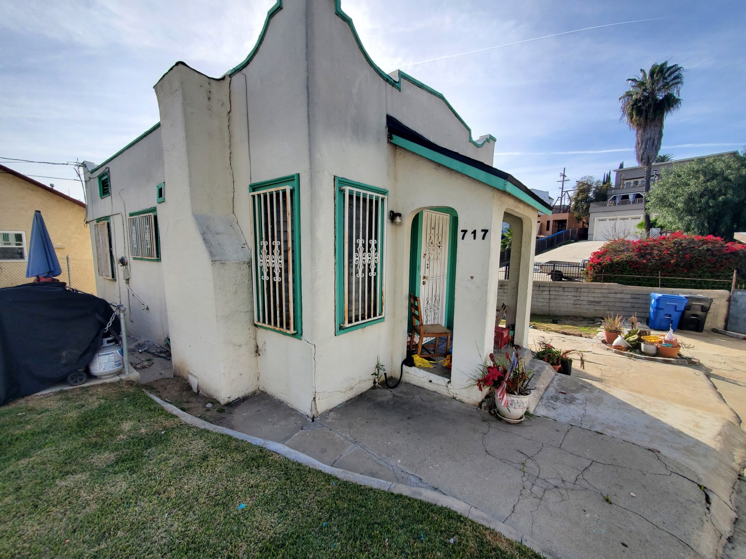Elfyer - Los Angeles, CA House - For Sale