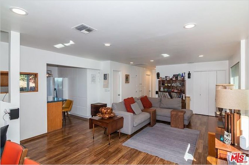 Elfyer - Los Angeles, CA House - For Sale