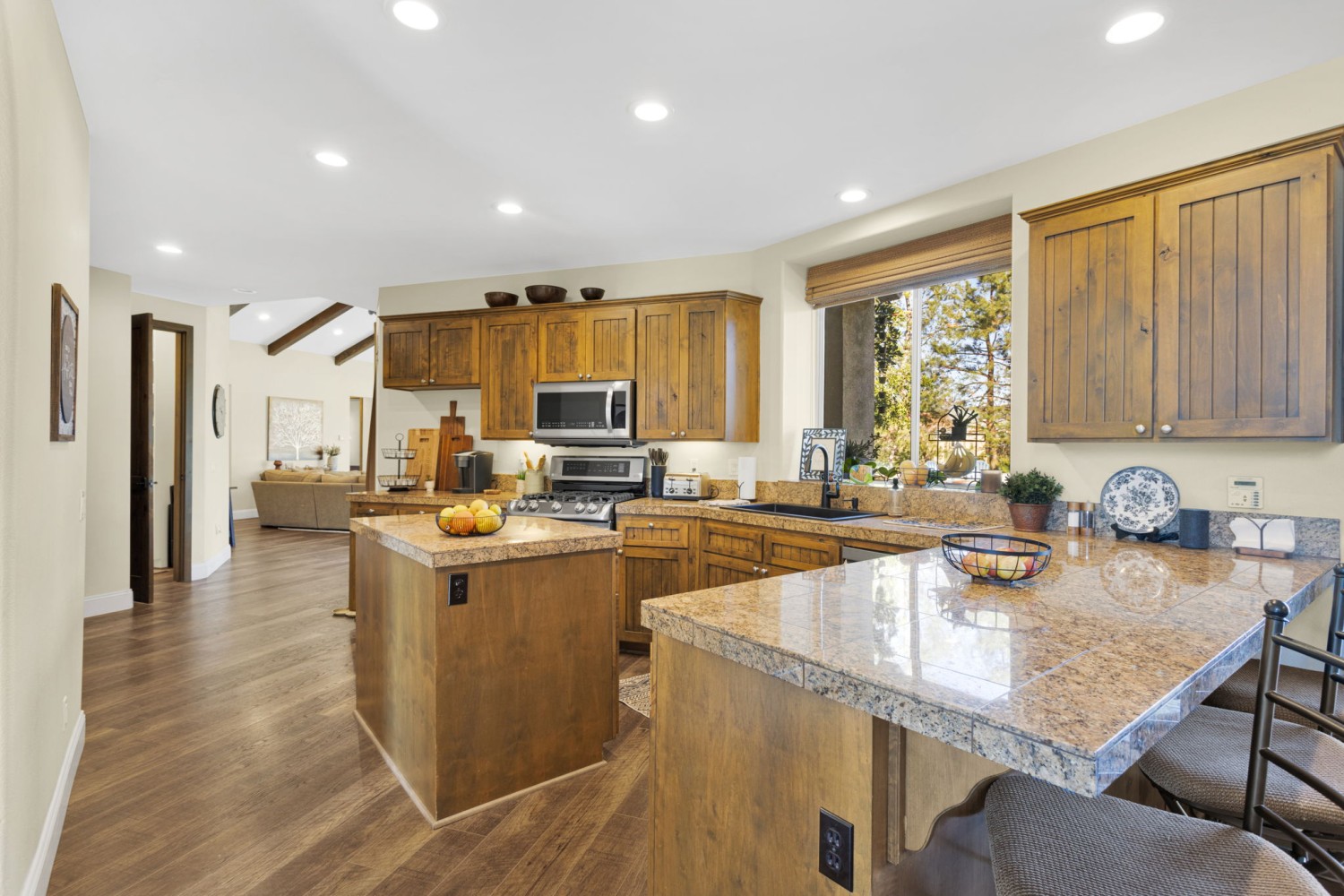 Elfyer - Cherry Valley, CA House - For Sale