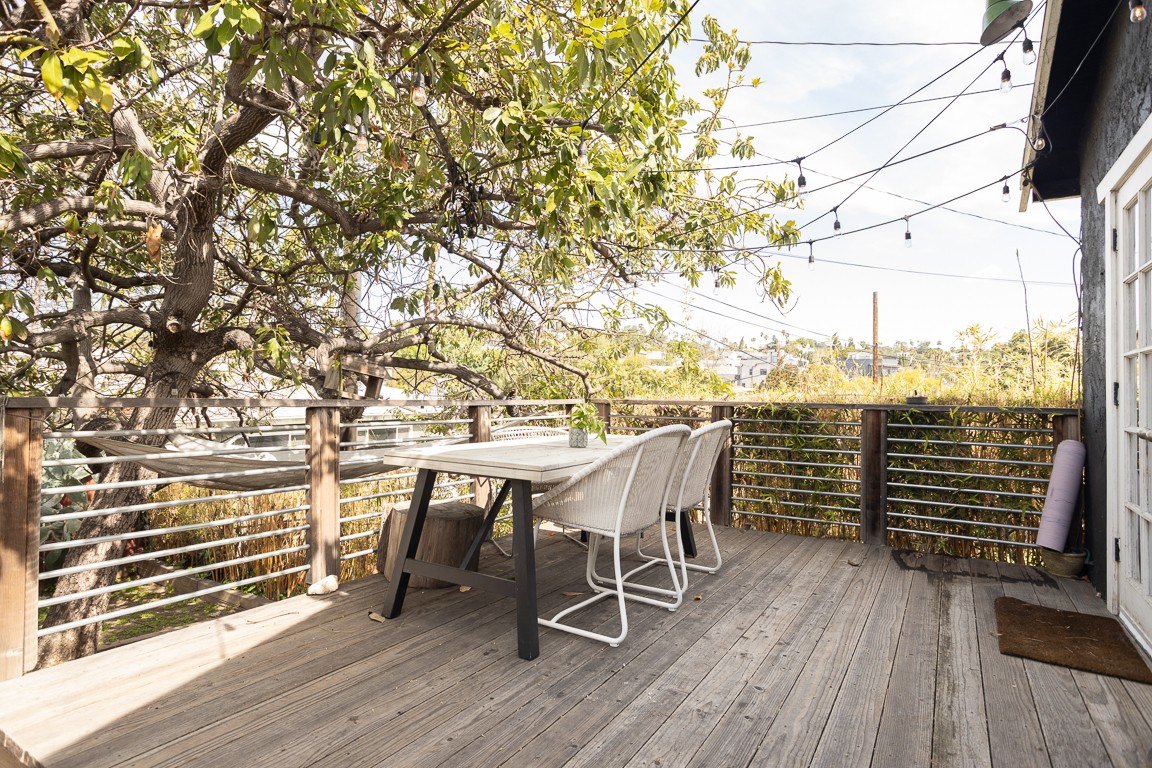 Elfyer - Los Angeles, CA House - For Sale