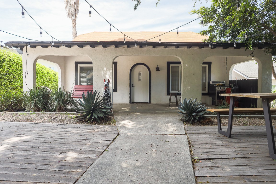 Elfyer - Los Angeles, CA House - For Sale