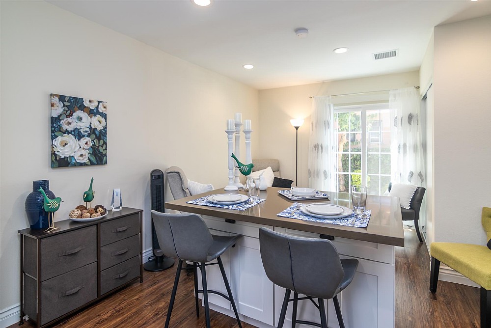 Elfyer - Los Angeles, CA House - For Sale