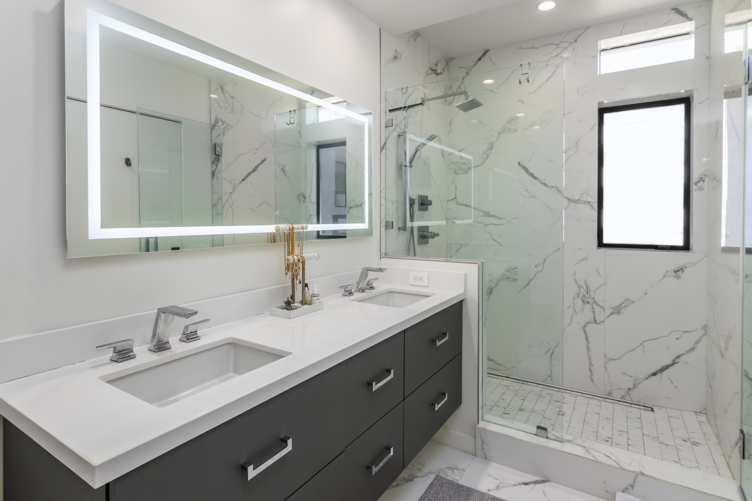 Elfyer - Hollywood, CA House - For Sale