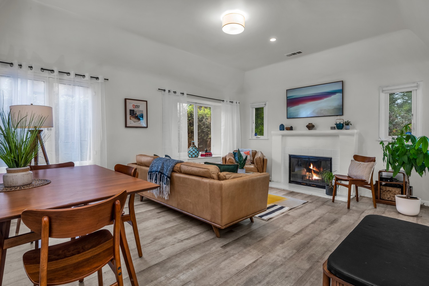 Elfyer - Burbank, CA House - For Sale
