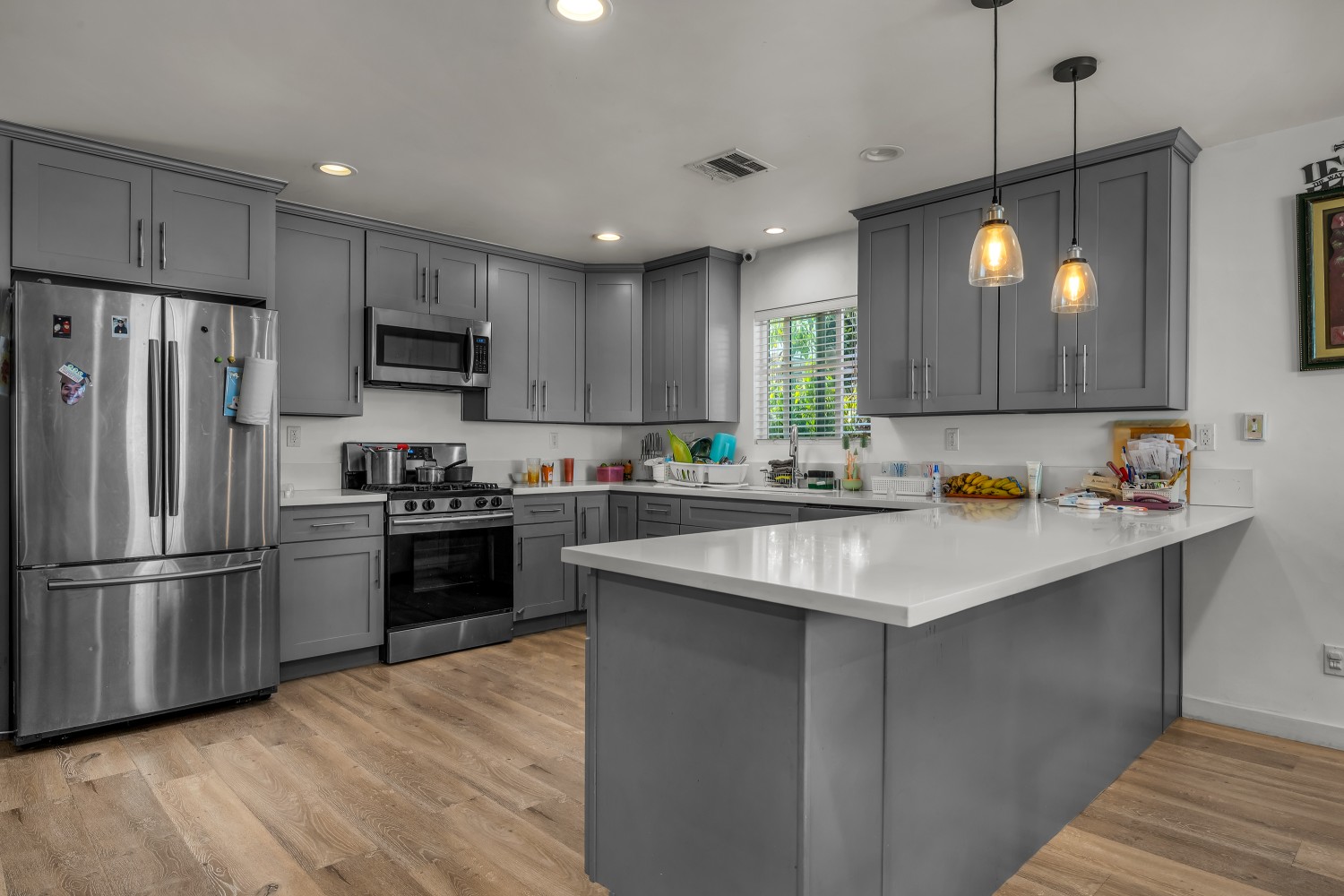 Elfyer - North Hollywood, CA House - For Sale