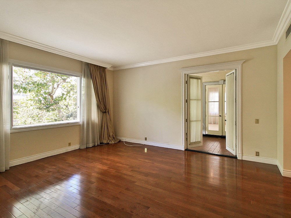 Elfyer - Los Angeles, CA House - For Sale