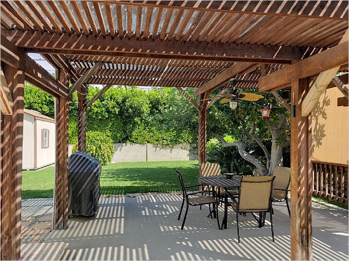 Elfyer - Burbank, CA House - For Sale