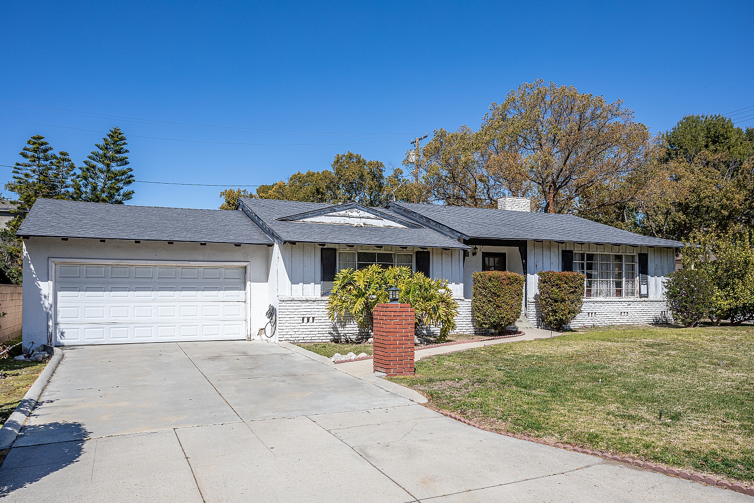Elfyer - Burbank, CA House - For Sale