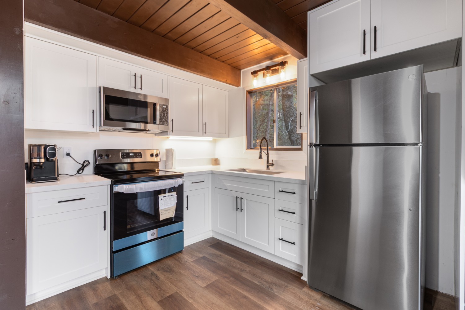 Elfyer - Arrowbear, CA House - For Sale