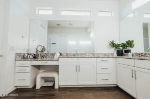 Elfyer - Phoenix, AZ House - For Sale