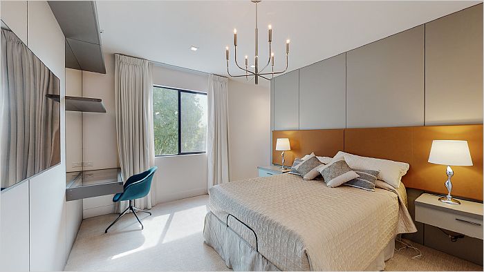 Elfyer - Los Angeles, CA House - For Sale