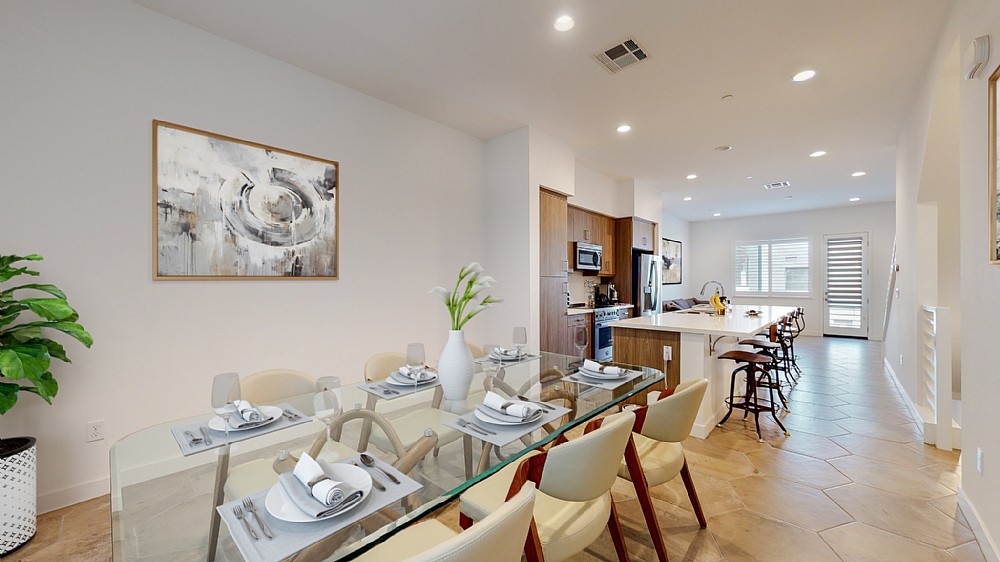 Elfyer - Long Beach,  House - For Sale