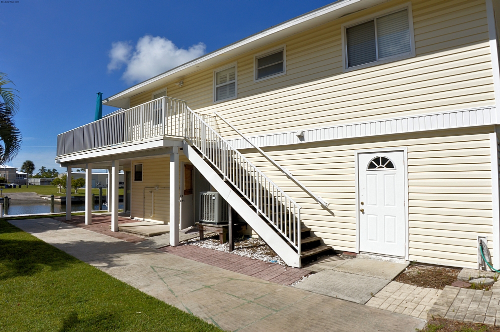 Elfyer - Fort Myers Beach, FL House - For Sale