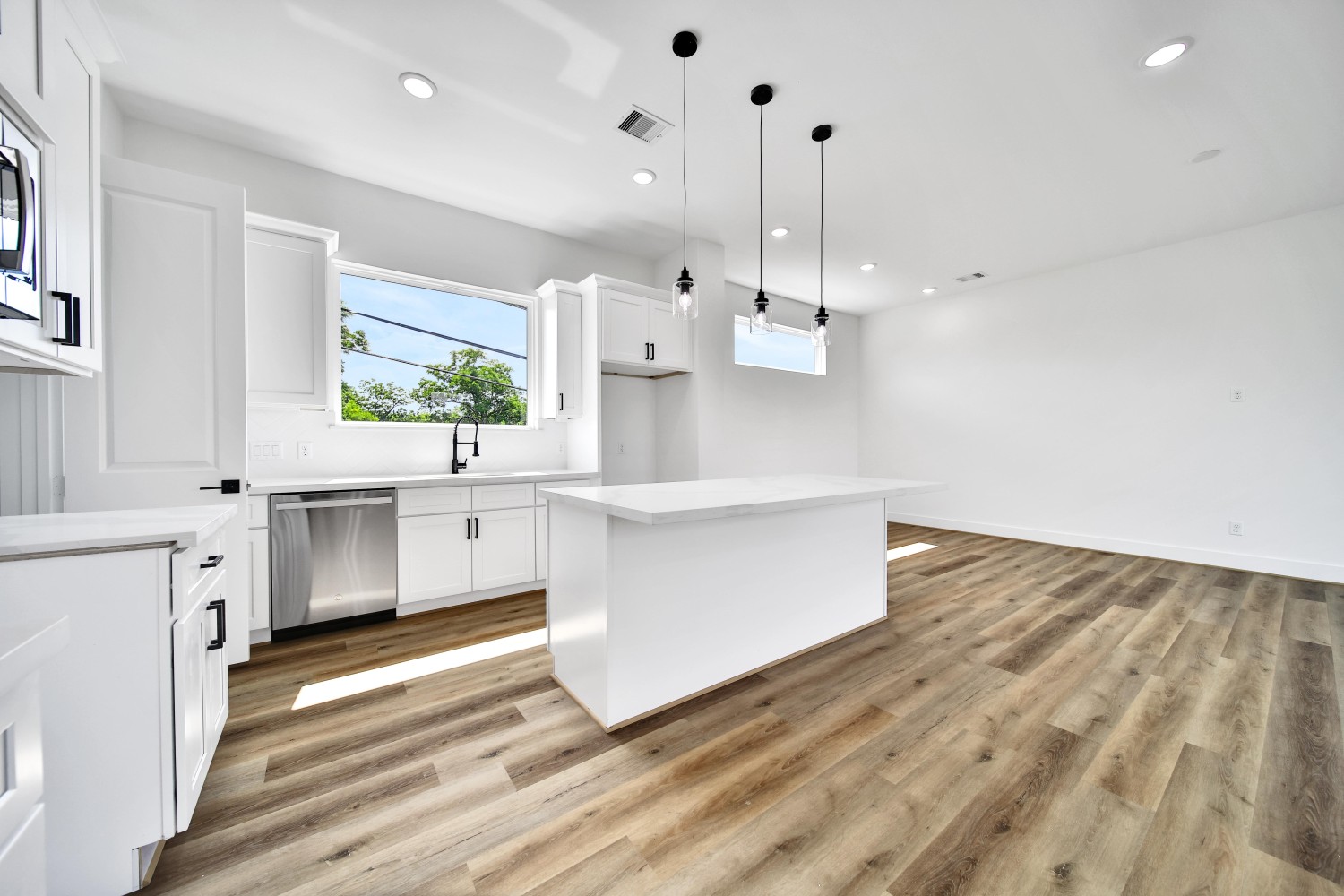 Elfyer - Houston, TX House - For Sale