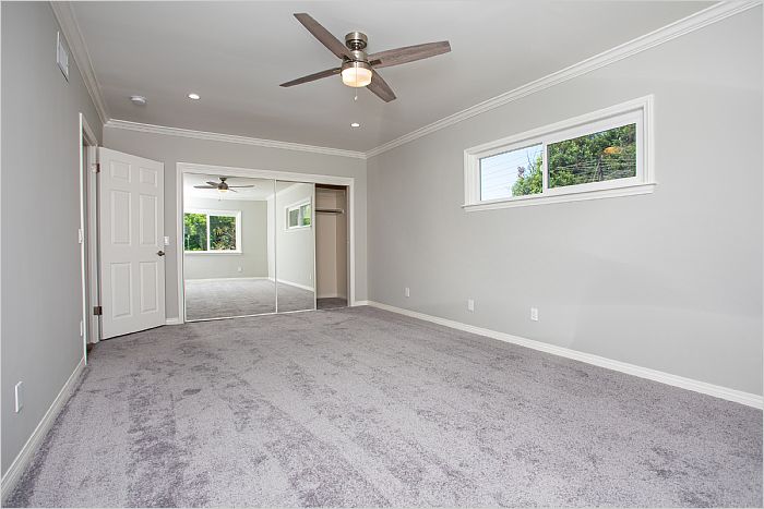 Elfyer - Burbank, CA House - For Sale