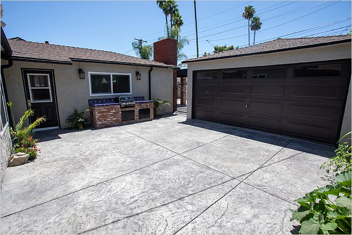 Elfyer - Burbank, CA House - For Sale