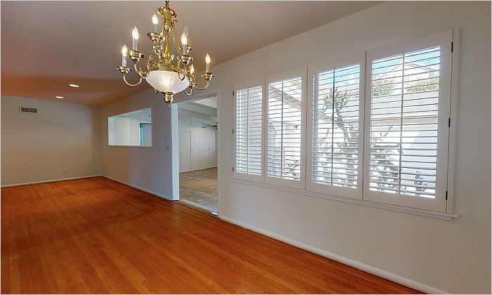 Elfyer - Burbank, CA House - For Sale