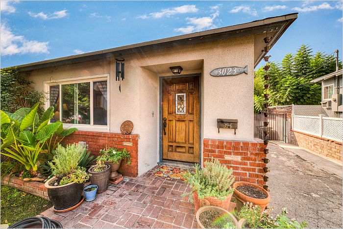 Elfyer - Burbank, CA House - For Sale