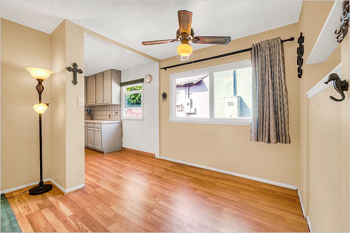 Elfyer - Burbank, CA House - For Sale