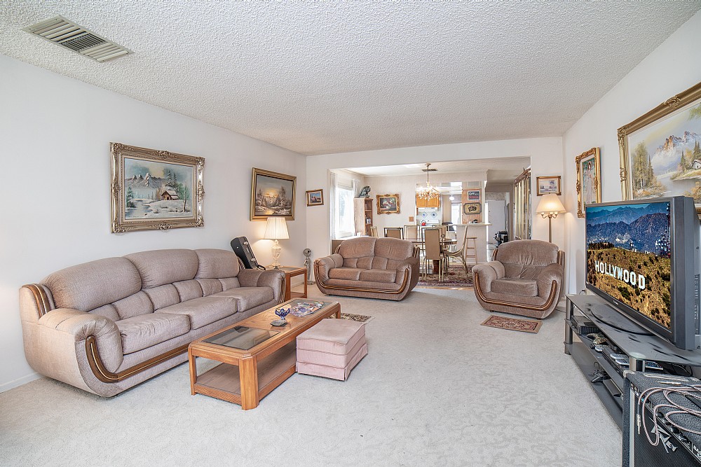 Elfyer - Burbank, CA House - For Sale