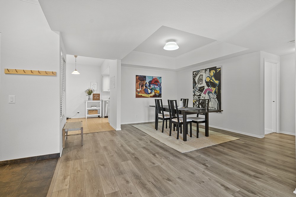 Elfyer - Burbank, CA House - For Sale