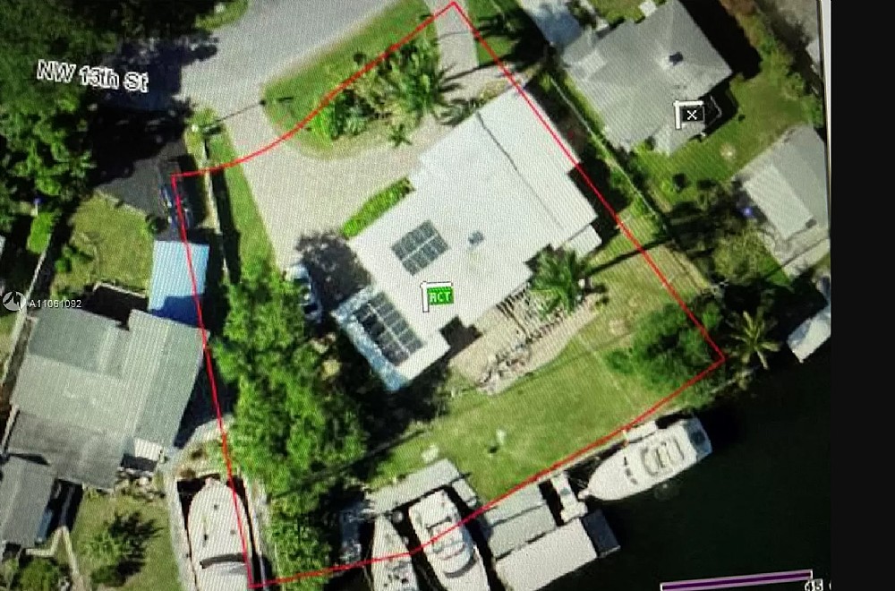 Elfyer - Miami, FL House - For Sale