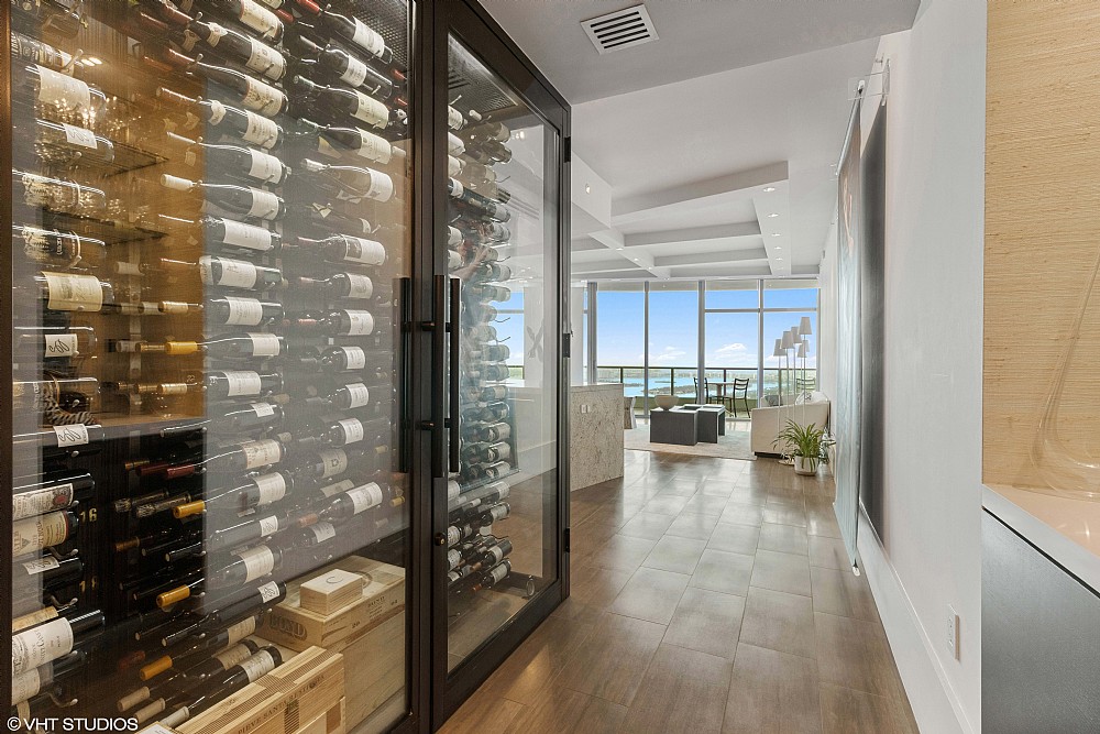 Elfyer - Miami, FL House - For Sale