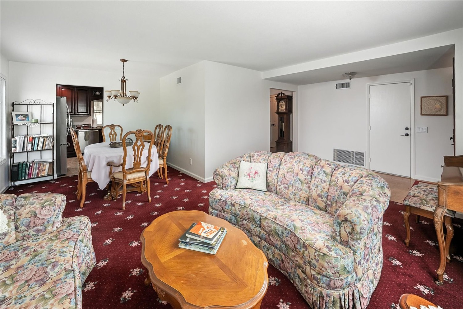 Elfyer - Porter Ranch, CA House - For Sale