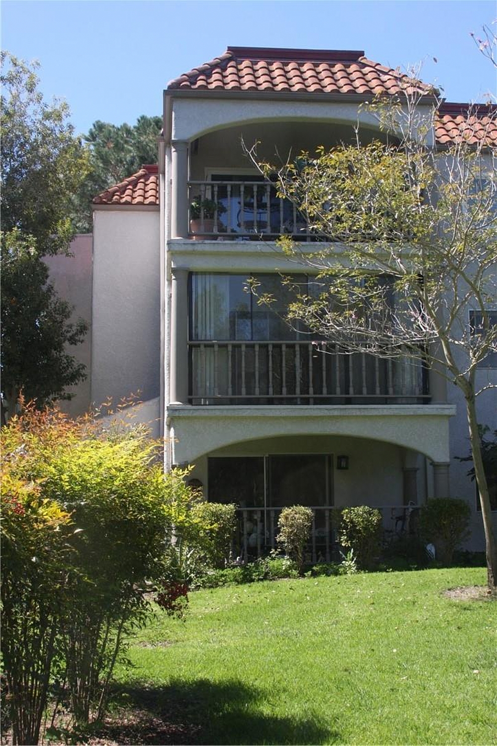 Elfyer - Laguna Woods, CA House - For Sale