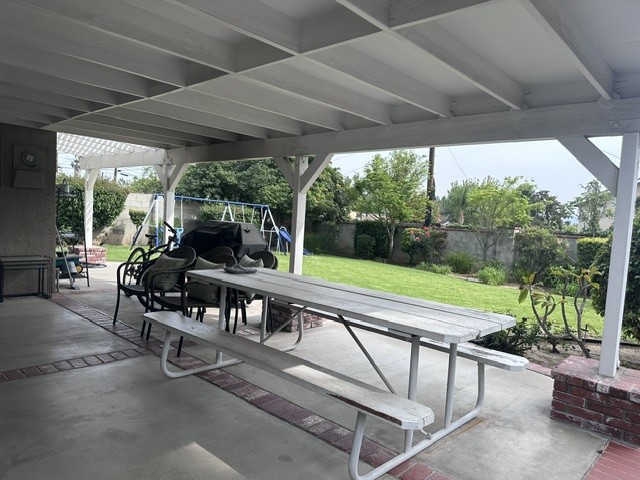 Elfyer - CHATSWORTH, CA House - For Sale