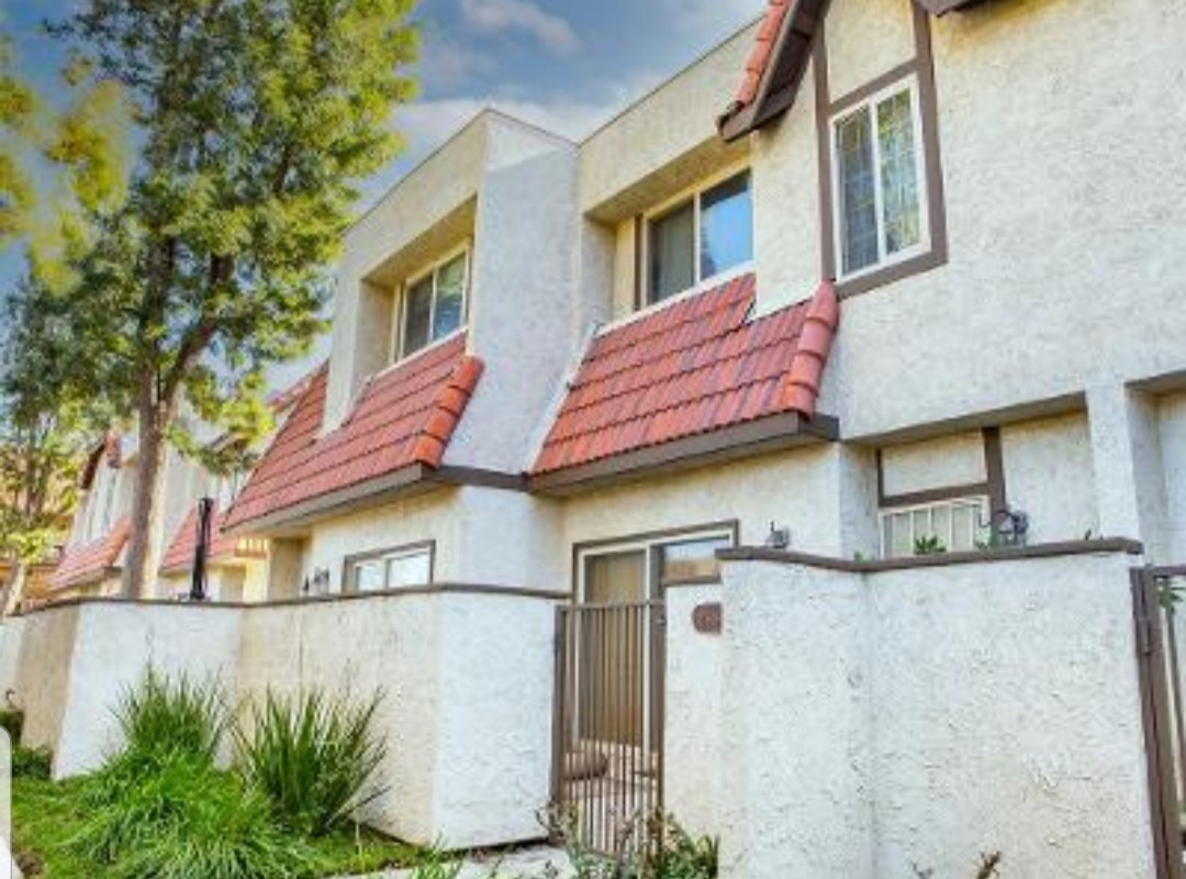 Elfyer - Canyon Country, CA House - For Sale