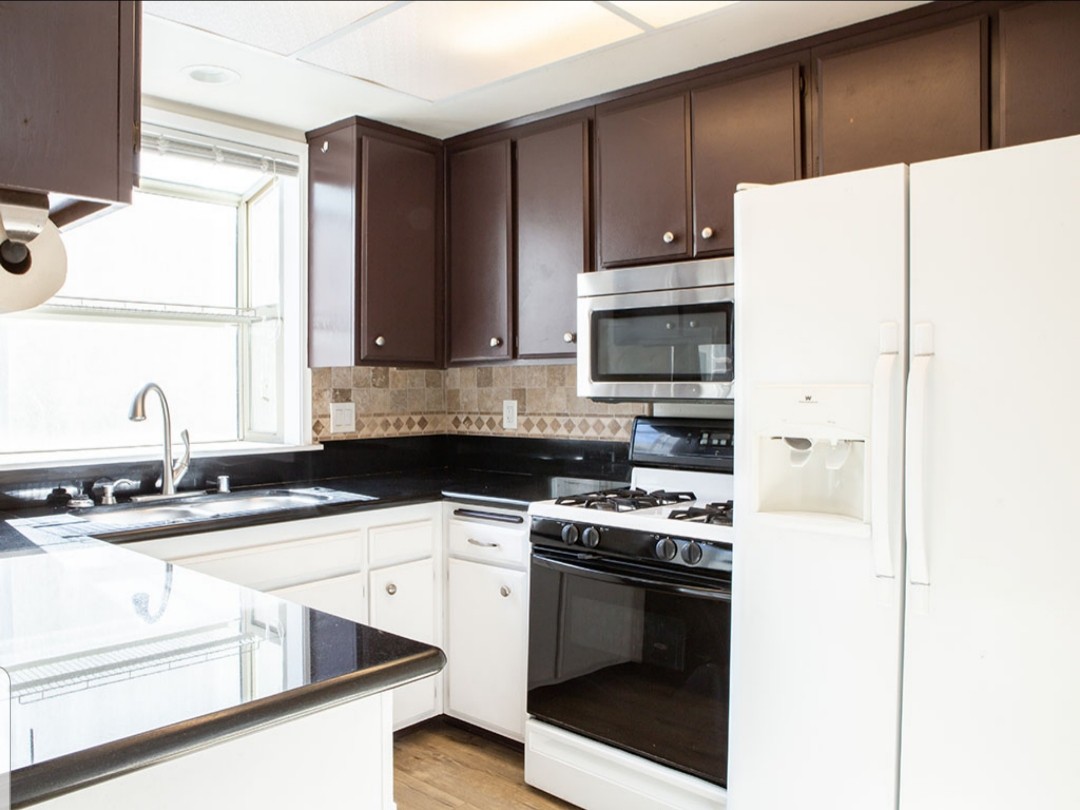 Elfyer - Canyon Country, CA House - For Sale