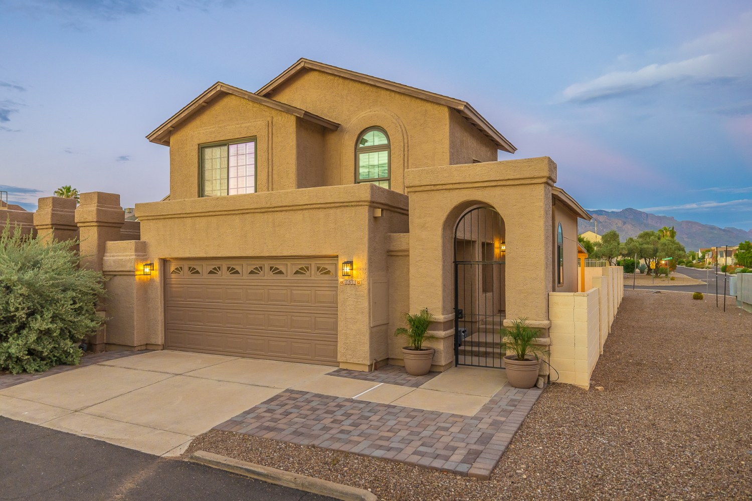 Elfyer - Tucson, AZ House - For Sale