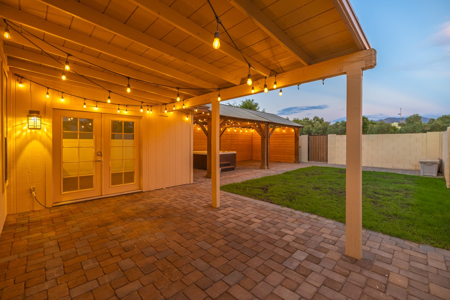 Elfyer - Tucson, AZ House - For Sale